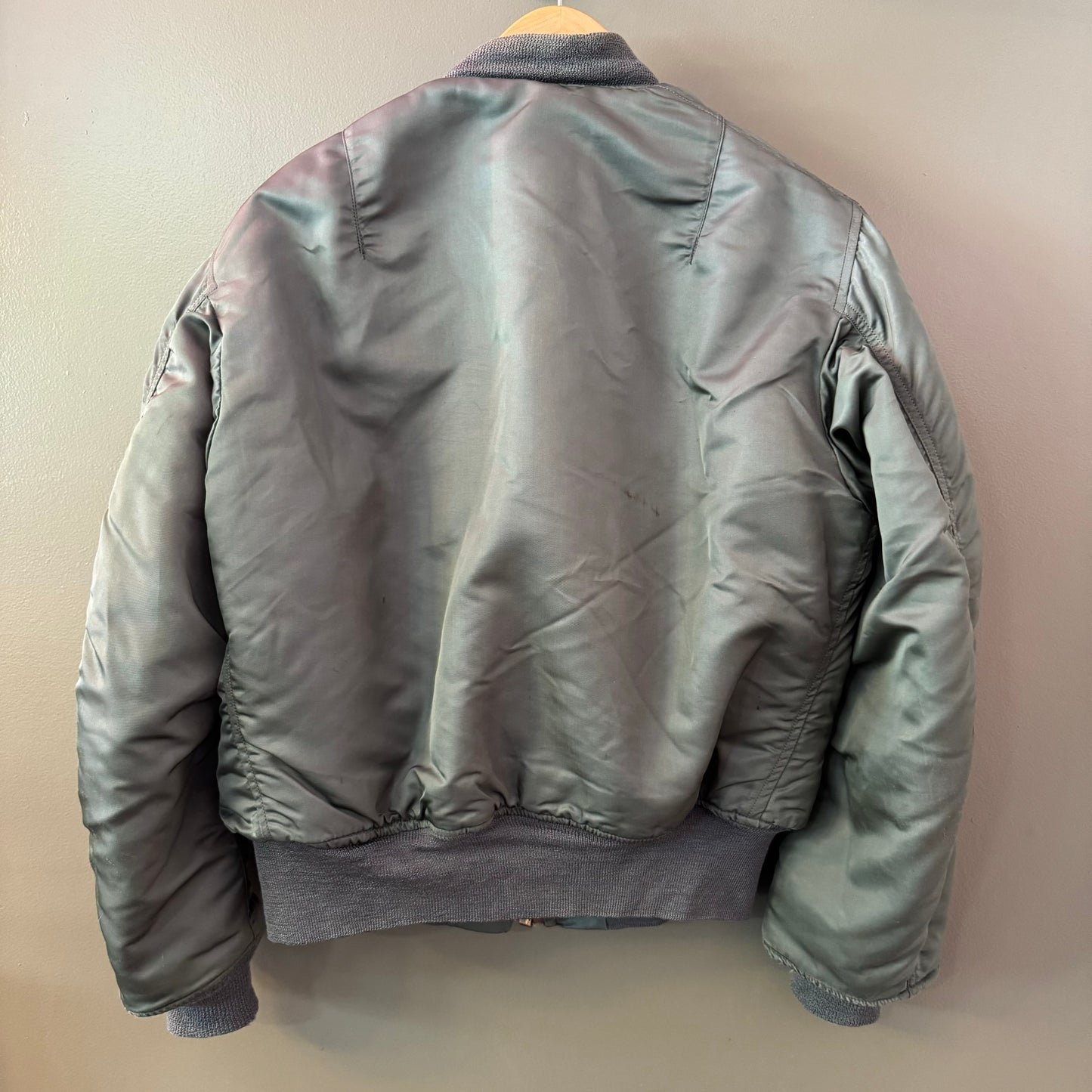1970s reversible U.S. military ma-1 flight jacket size medium
