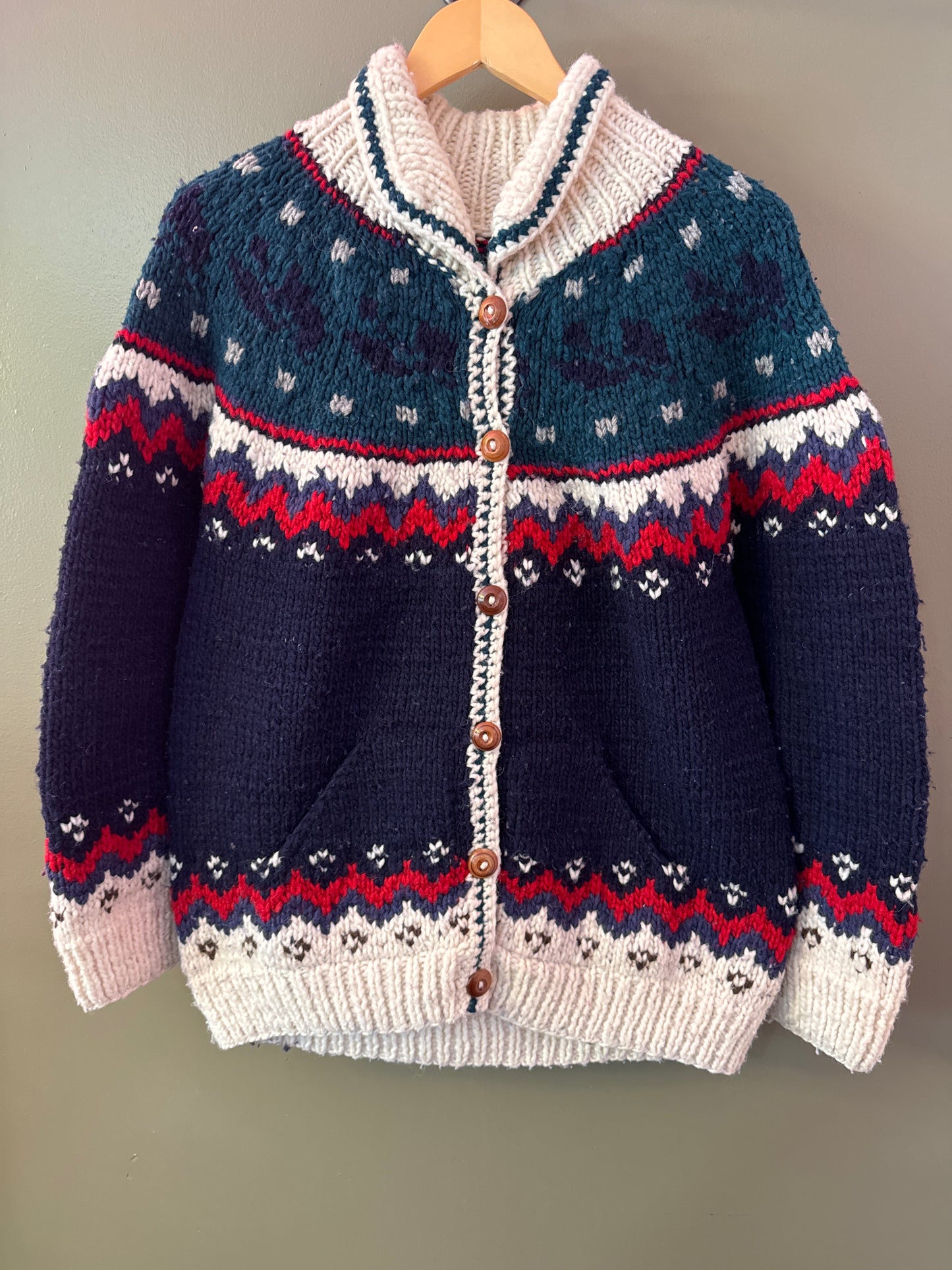 Vintage 1980’s cowichan sweater size medium