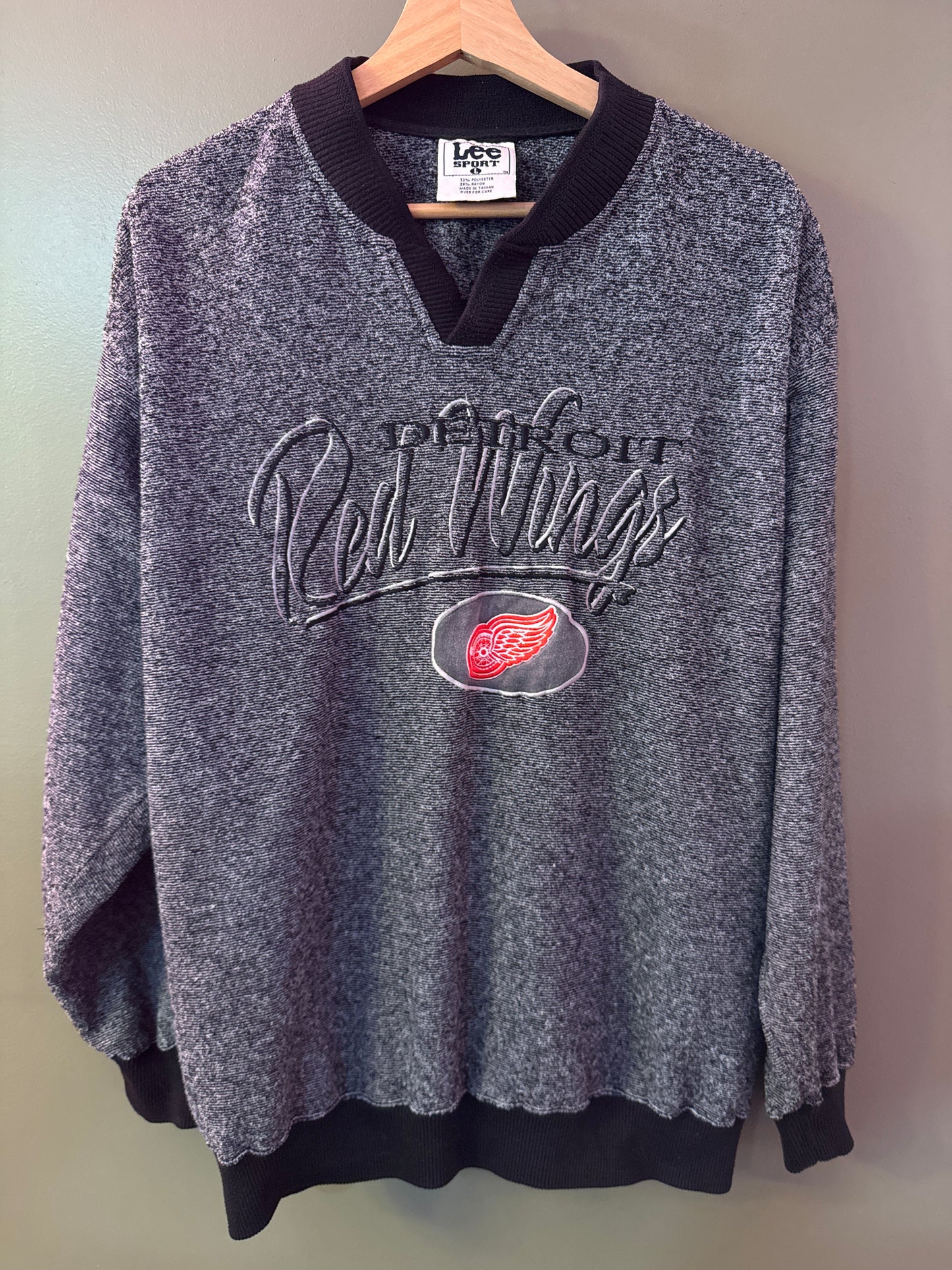 Vintage 1990’s Detroit redwings crewneck sweatshirt size large