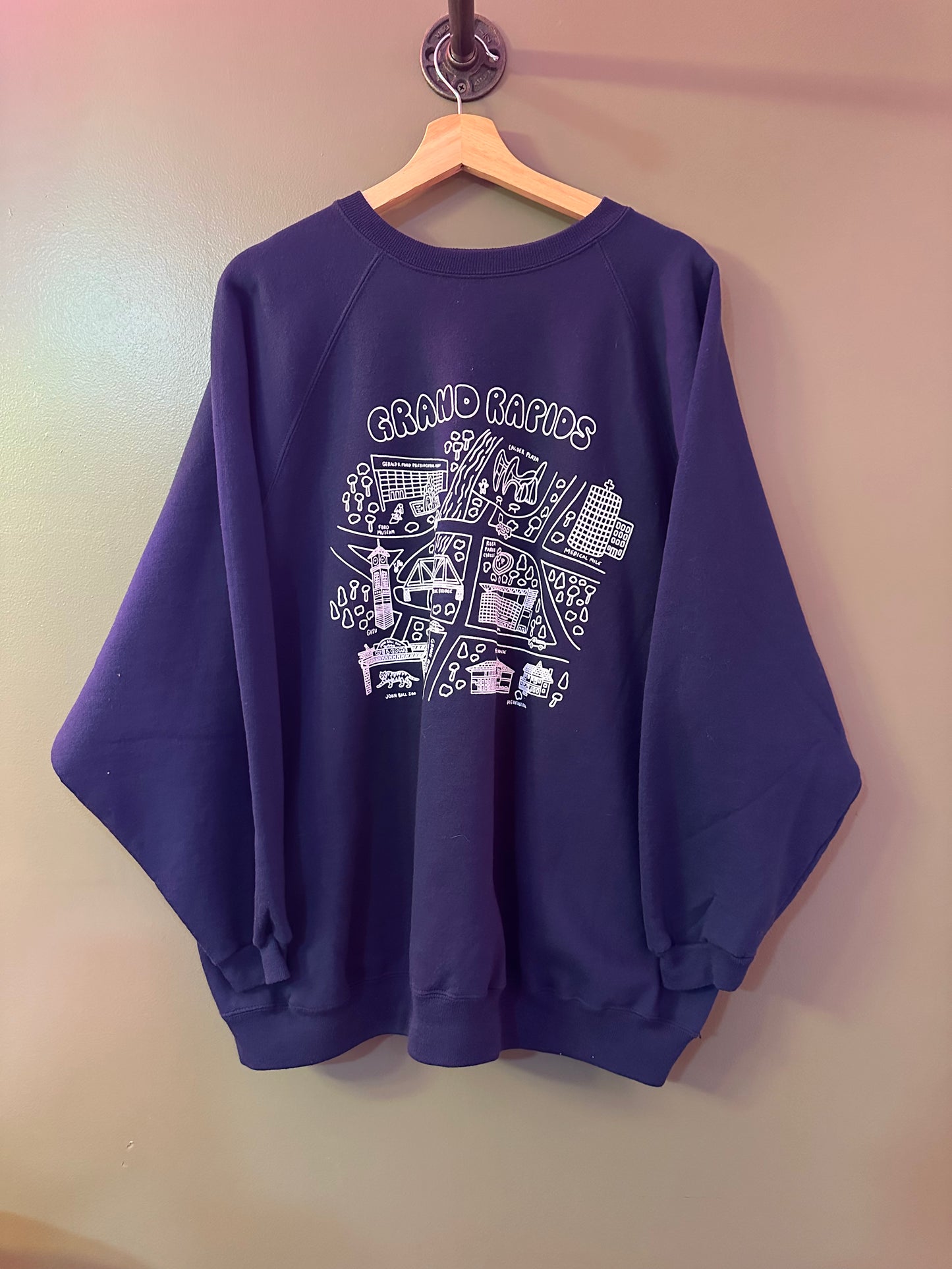 Betteraged Grand Rapids vintage sweatshirt 3xl