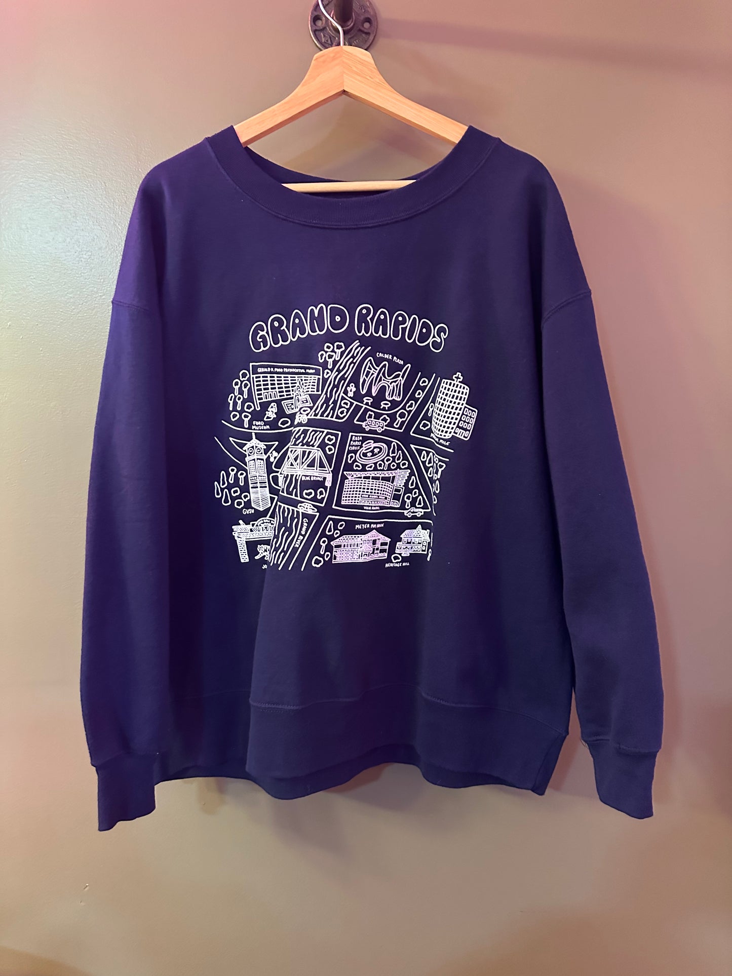 Betteraged Grand Rapids Vintage sweatshirt navy blue size xl